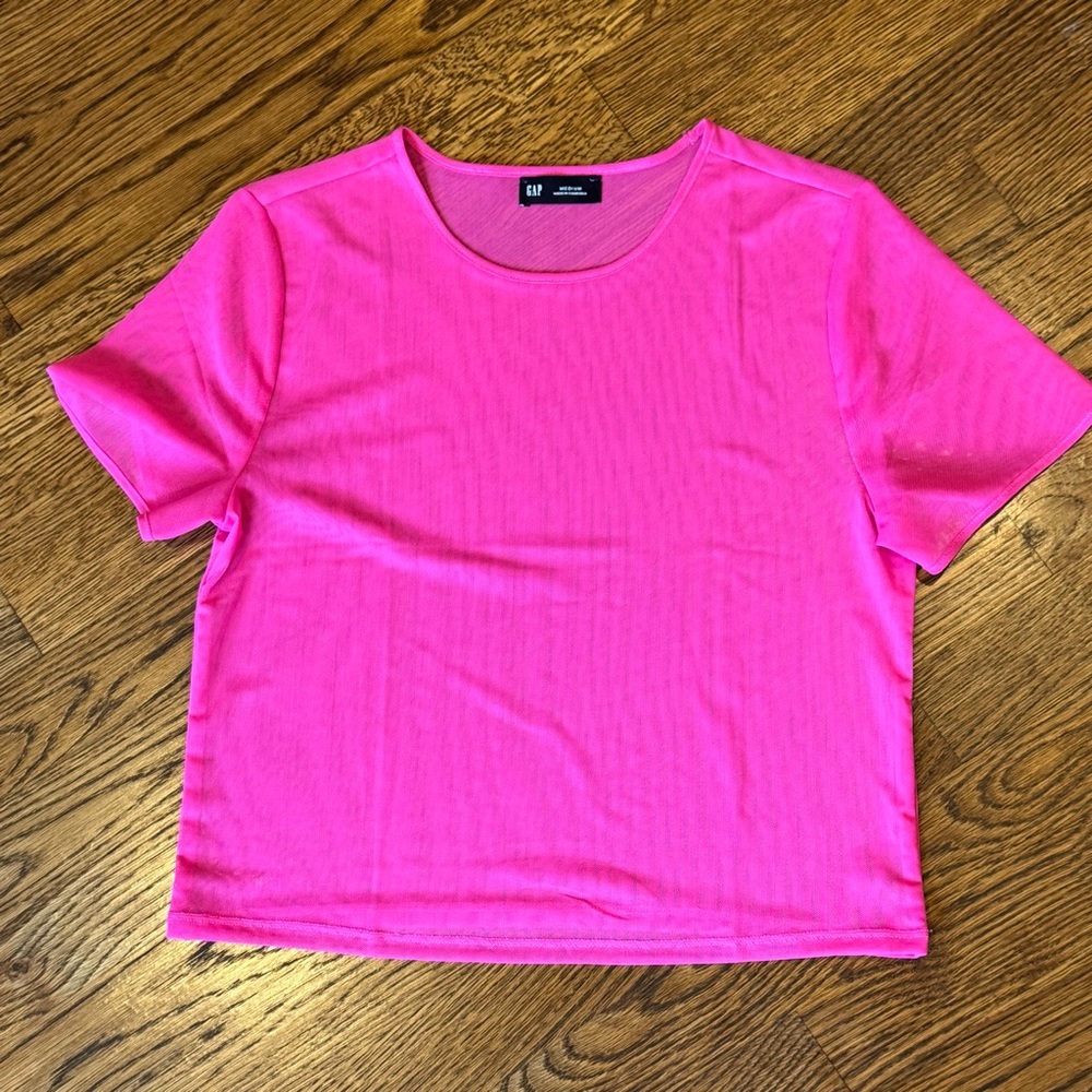 GAP Women's Short Sleeve Crewneck Top - Neon Pink